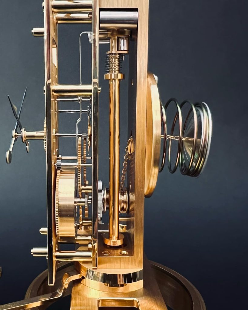 Calibre 560 without case, bellows and dial